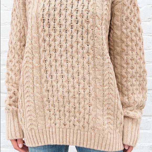 Winona Cable Knit Wool Sweater 